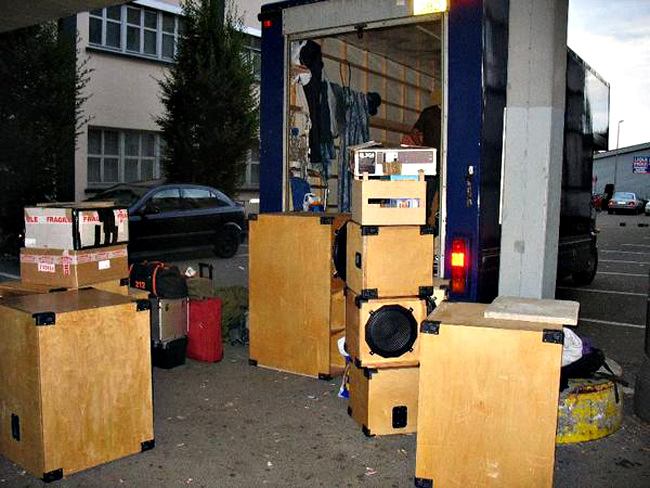 speakers